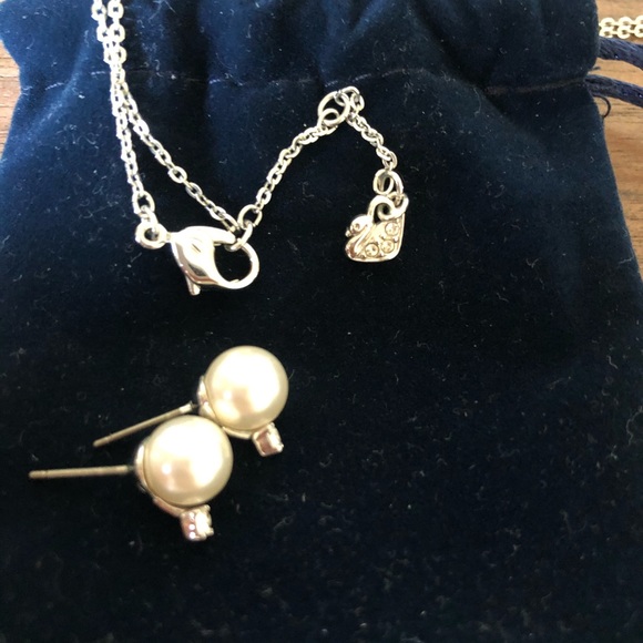 Swarovski Earings and Necklace Set - Picture 4 of 8